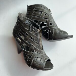 MIA Wooden Peep Toe Heel